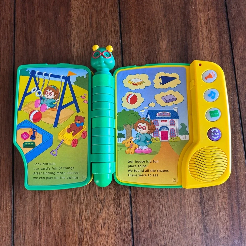 Vintage 2001 Fisher Price Little People “Shapes‎ in our House” Electronic Book